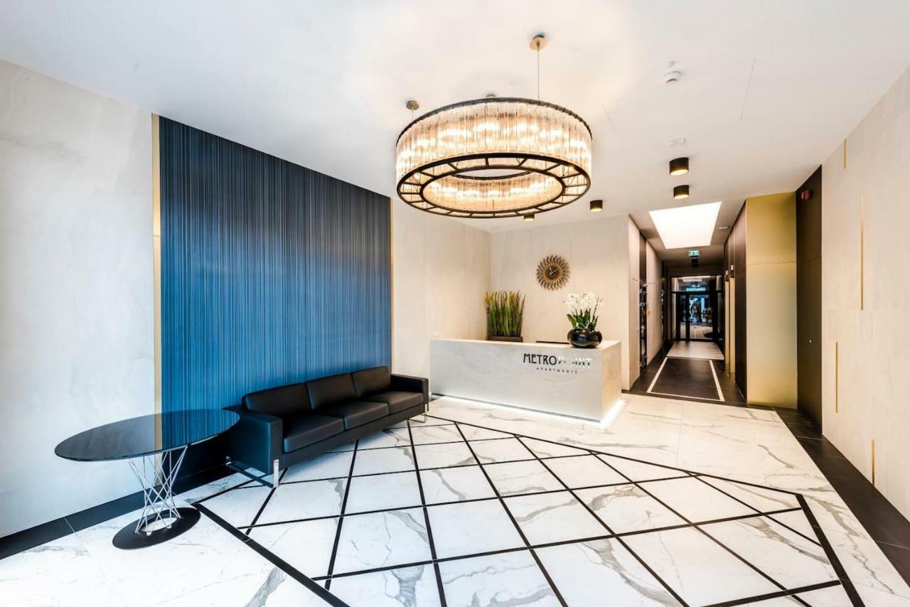 Come&Stay Apartments Wola Warsaw Luaran gambar